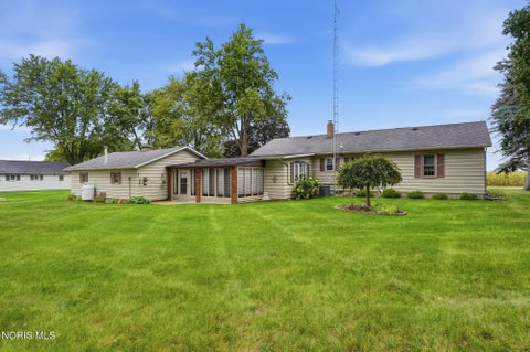 Tiny photo for 19300 Luckey Road, Pemberville, OH 43450 (MLS # 10014057)