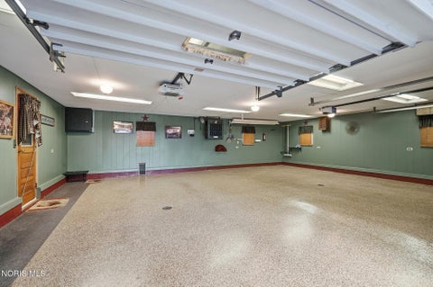 Tiny photo for 19300 Luckey Road, Pemberville, OH 43450 (MLS # 10014057)