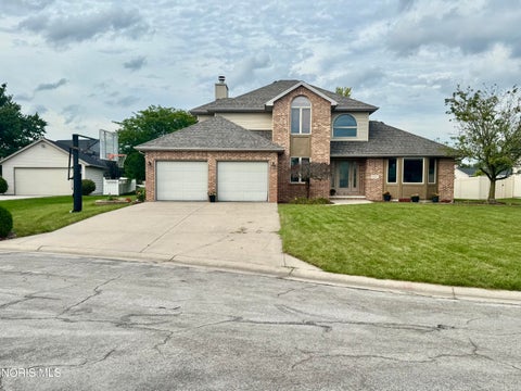 Photo of 1262 Hilton Head Court, Defiance, OH 43512 (MLS # 10013153)