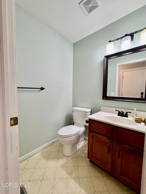 Tiny photo for 1262 Hilton Head Court, Defiance, OH 43512 (MLS # 10013153)