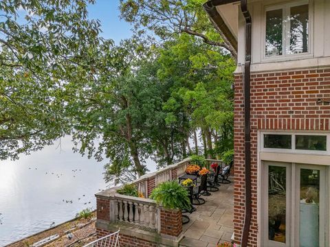 Tiny photo for 4215 River Road, Toledo, OH 43614 (MLS # 10003498)