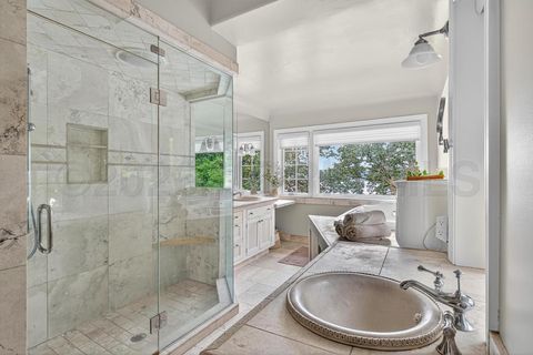 Tiny photo for 4215 River Road, Toledo, OH 43614 (MLS # 10003498)