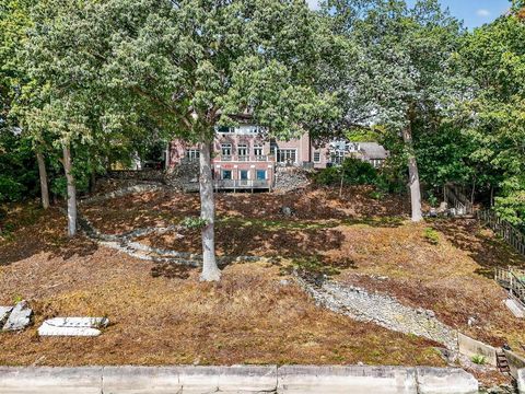 Tiny photo for 4215 River Road, Toledo, OH 43614 (MLS # 10003498)