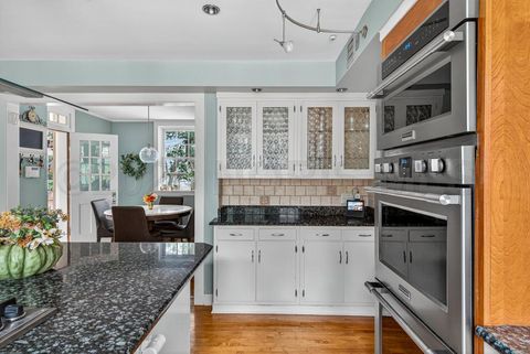 Tiny photo for 4215 River Road, Toledo, OH 43614 (MLS # 10003498)