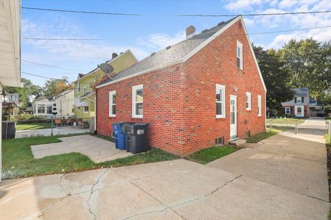 Tiny photo for 3840 Garrison Road, Toledo, OH 43613 (MLS # 10000080)