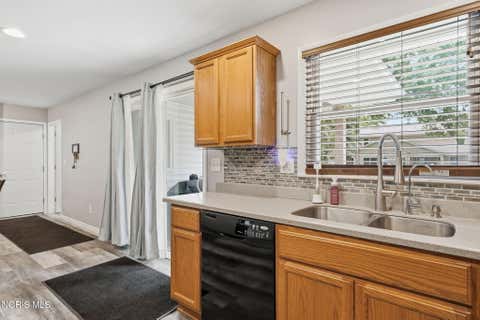 Tiny photo for 1807 Imperial Lane, Findlay, OH 45840 (MLS # 10011355)