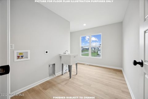 Tiny photo for 123 Valley Hall Drive, Perrysburg, OH 43551 (MLS # 10003024)