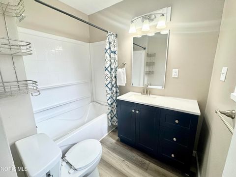 Tiny photo for 729 Jackson Avenue, Defiance, OH 43512 (MLS # 10005119)