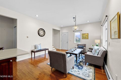 Tiny photo for 28375 White Road, Perrysburg, OH 43551 (MLS # 10006293)