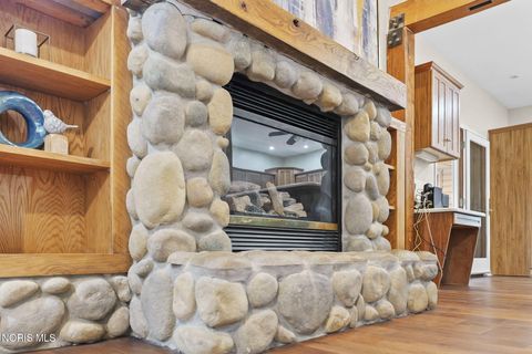 Tiny photo for 28375 White Road, Perrysburg, OH 43551 (MLS # 10006293)