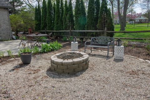 Tiny photo for 28375 White Road, Perrysburg, OH 43551 (MLS # 10006293)