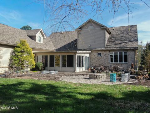 Tiny photo for 28375 White Road, Perrysburg, OH 43551 (MLS # 10006293)