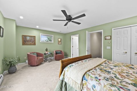 Tiny photo for 28375 White Road, Perrysburg, OH 43551 (MLS # 10006293)