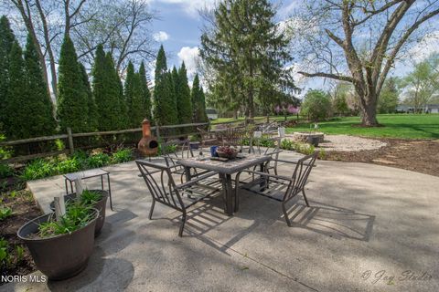 Tiny photo for 28375 White Road, Perrysburg, OH 43551 (MLS # 10006293)