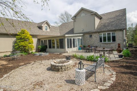 Tiny photo for 28375 White Road, Perrysburg, OH 43551 (MLS # 10006293)