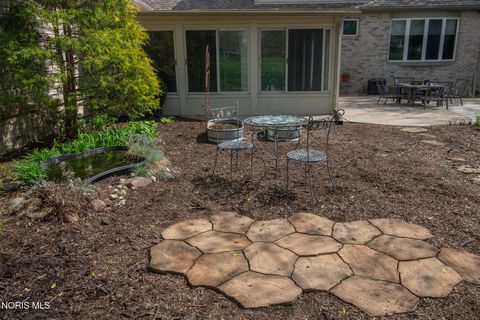 Tiny photo for 28375 White Road, Perrysburg, OH 43551 (MLS # 10006293)