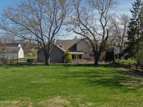 Tiny photo for 28375 White Road, Perrysburg, OH 43551 (MLS # 10006293)
