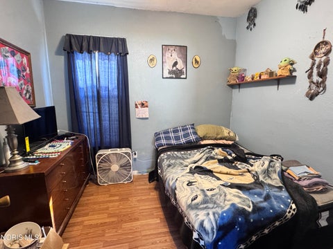 Tiny photo for 177 Bacon Street, Rossford, OH 43460 (MLS # 10014063)
