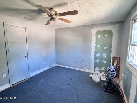 Tiny photo for 177 Bacon Street, Rossford, OH 43460 (MLS # 10014063)
