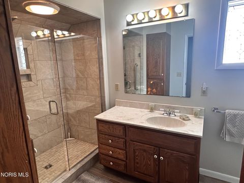 Tiny photo for 833 Franklin Avenue, Fremont, OH 43420 (MLS # 10004925)