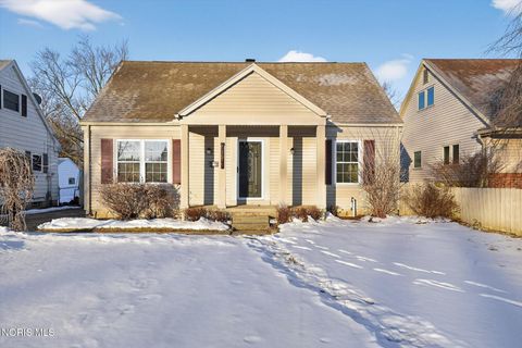 Tiny photo for 5147 Oldham Drive, Toledo, OH 43613 (MLS # 10004123)