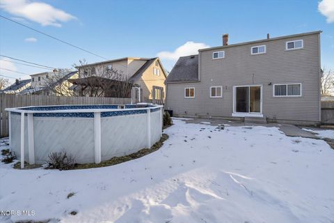 Tiny photo for 5147 Oldham Drive, Toledo, OH 43613 (MLS # 10004123)