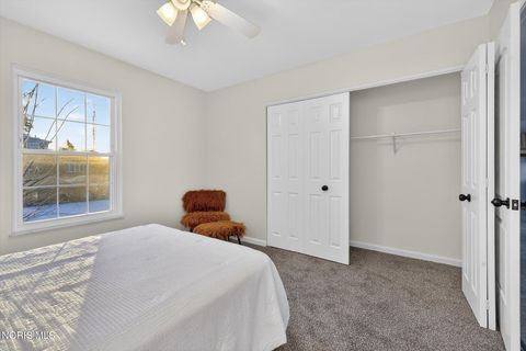 Tiny photo for 5147 Oldham Drive, Toledo, OH 43613 (MLS # 10004123)