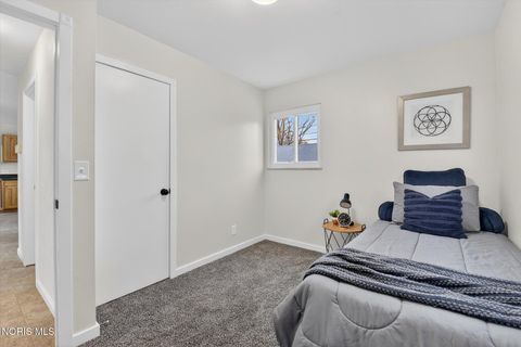 Tiny photo for 5147 Oldham Drive, Toledo, OH 43613 (MLS # 10004123)