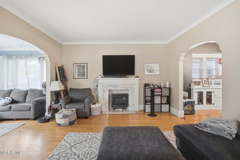 Tiny photo for 1862 Princeton Drive, Toledo, OH 43614 (MLS # 10007325)