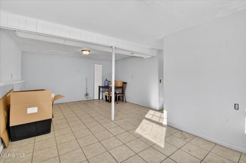 Tiny photo for 639 Southbriar Road, Toledo, OH 43607 (MLS # 10014881)