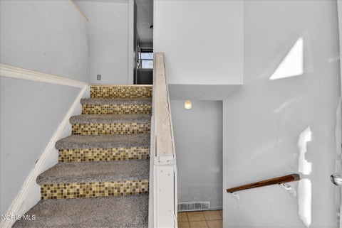 Tiny photo for 639 Southbriar Road, Toledo, OH 43607 (MLS # 10014881)