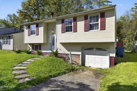 Tiny photo for 639 Southbriar Road, Toledo, OH 43607 (MLS # 10014881)