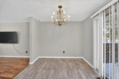 Tiny photo for 639 Southbriar Road, Toledo, OH 43607 (MLS # 10014881)
