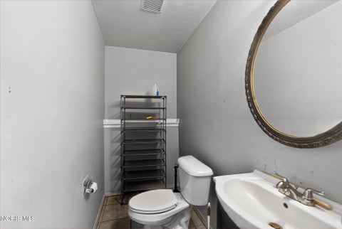 Tiny photo for 639 Southbriar Road, Toledo, OH 43607 (MLS # 10014881)