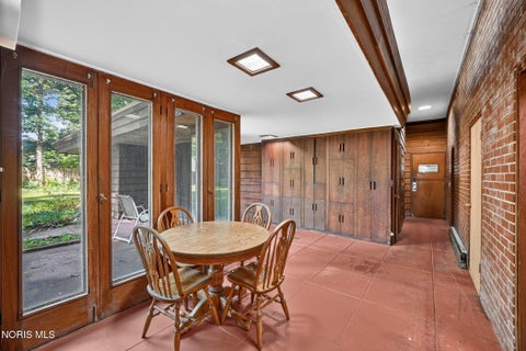 Tiny photo for 4723 Oakridge Drive, Toledo, OH 43623 (MLS # 10011659)