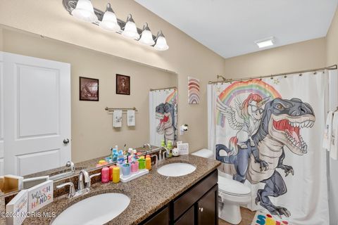 Tiny photo for 4911 Prestonwood Road, Perrysburg, OH 43551 (MLS # 10000281)