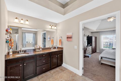 Tiny photo for 4911 Prestonwood Road, Perrysburg, OH 43551 (MLS # 10000281)