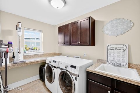 Tiny photo for 4911 Prestonwood Road, Perrysburg, OH 43551 (MLS # 10000281)