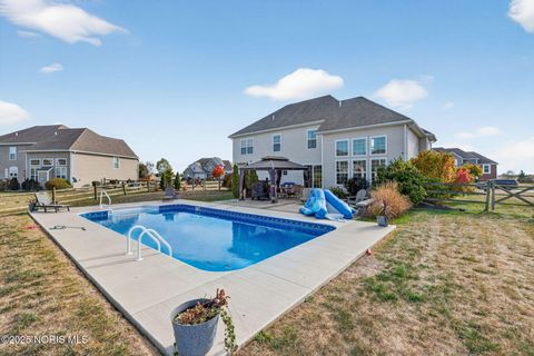 Tiny photo for 4911 Prestonwood Road, Perrysburg, OH 43551 (MLS # 10000281)
