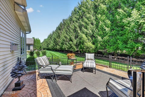 Tiny photo for 3915 Deer Valley Lane, Maumee, OH 43537 (MLS # 10012955)