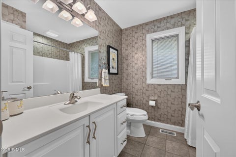 Tiny photo for 3915 Deer Valley Lane, Maumee, OH 43537 (MLS # 10012955)
