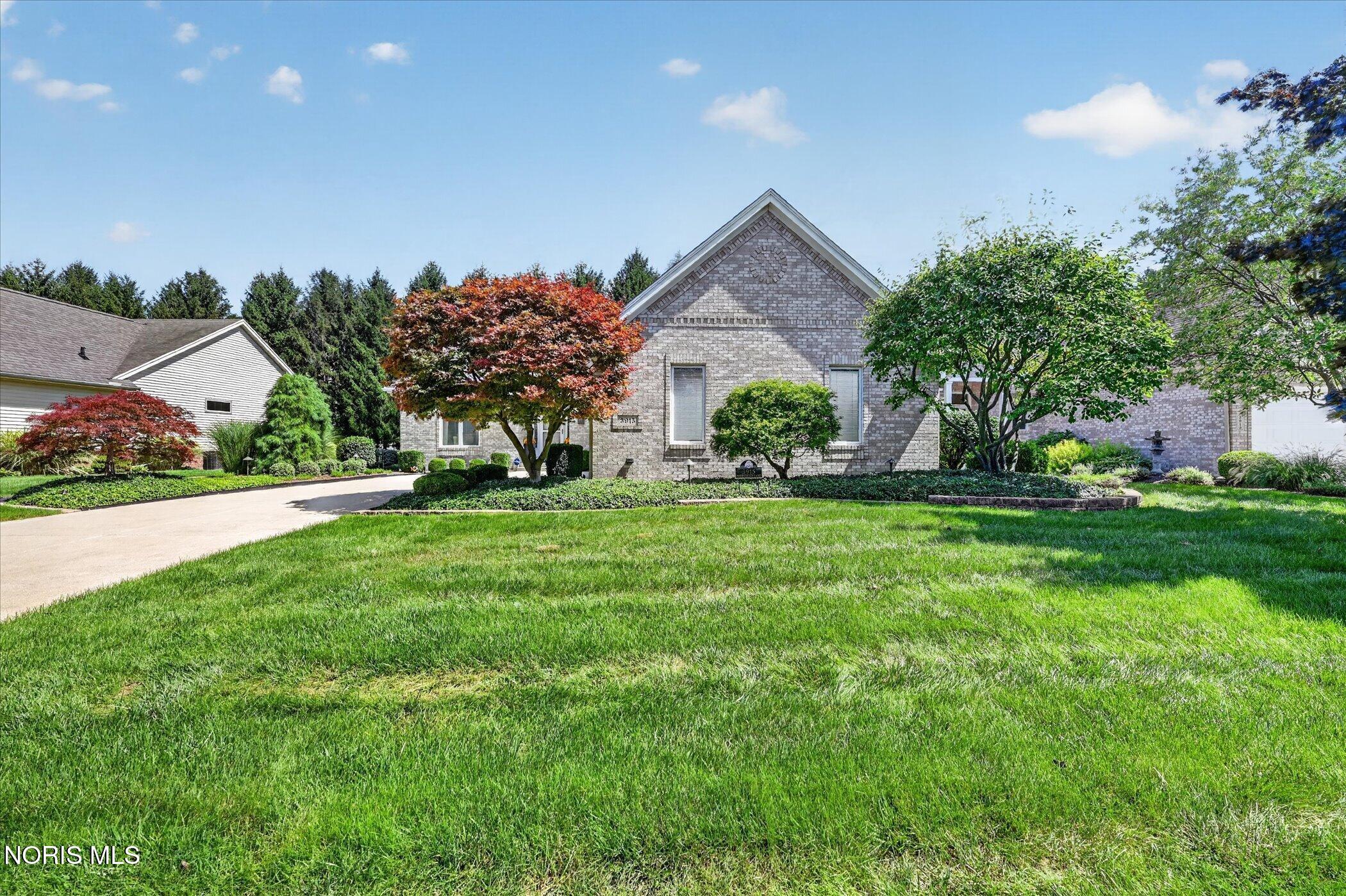 3915 Deer Valley Lane