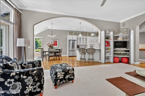 Tiny photo for 3915 Deer Valley Lane, Maumee, OH 43537 (MLS # 10012955)
