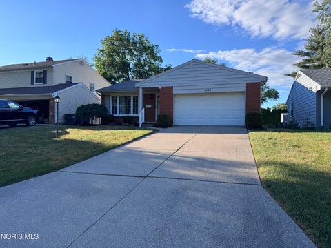 Homes For Sale - 3148 Wynnewood Drive<br/> Toledo, OH 43613