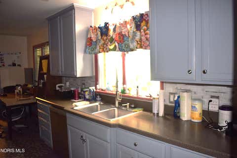 Tiny photo for 942 Country Club Drive, Fostoria, OH 44830 (MLS # 10011364)