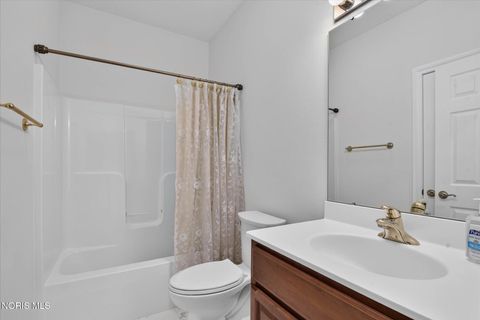 Tiny photo for 9624 Captiva Drive, Sylvania, OH 43560 (MLS # 10010263)