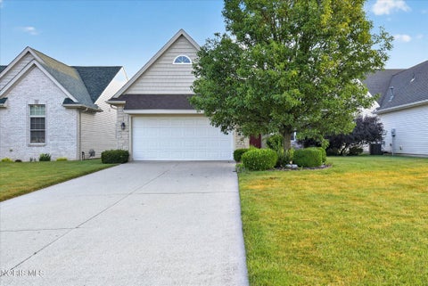 Tiny photo for 9624 Captiva Drive, Sylvania, OH 43560 (MLS # 10010263)