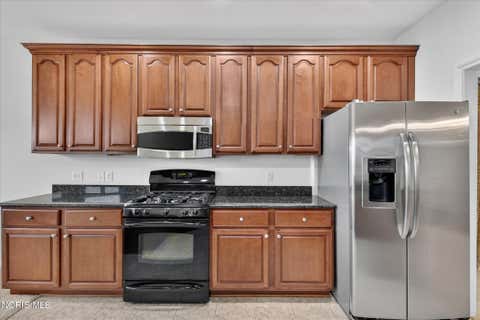 Tiny photo for 9624 Captiva Drive, Sylvania, OH 43560 (MLS # 10010263)