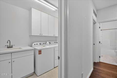 Tiny photo for 9624 Captiva Drive, Sylvania, OH 43560 (MLS # 10010263)