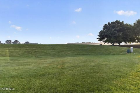 Tiny photo for 9624 Captiva Drive, Sylvania, OH 43560 (MLS # 10010263)